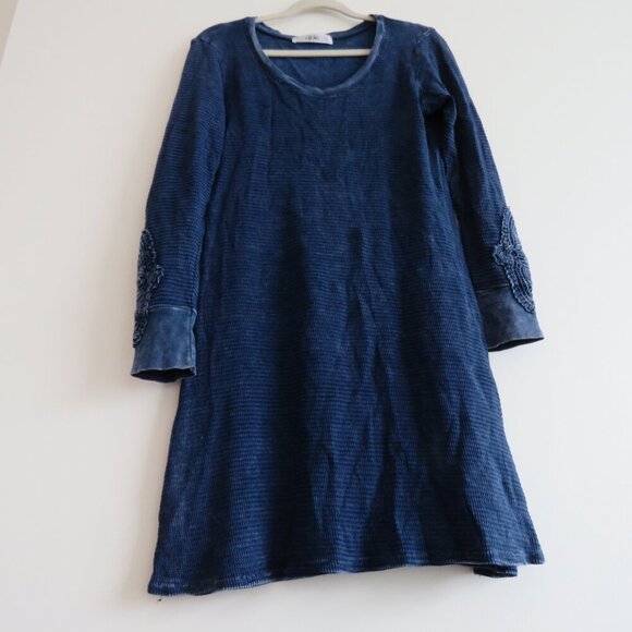 ABLE Distressed Blue Waffle Knit Crochet Cuff Swing Dress Boho Casual - Size S - Picture 3 of 15